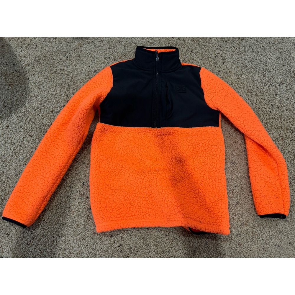 Under Armour boys youth large quarter zip fleece